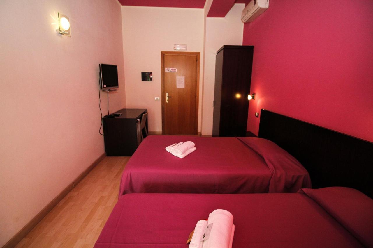 Hotel I Colori SantʼAntìoco Exterior foto